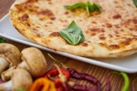 Итальянский ресторатор призвал переименовать гавайскую пиццу в России