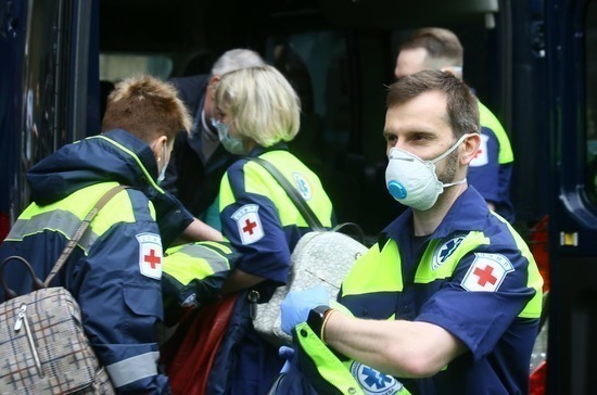 Специалисты из России развернули мобильный госпиталь в Бейруте