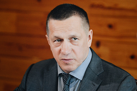 Второй тест подтвердил COVID-19 у вице-премьера Трутнева