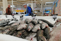 Дегтярёв назвал цены на рыбу в Хабаровском крае неоправданно завышенными 