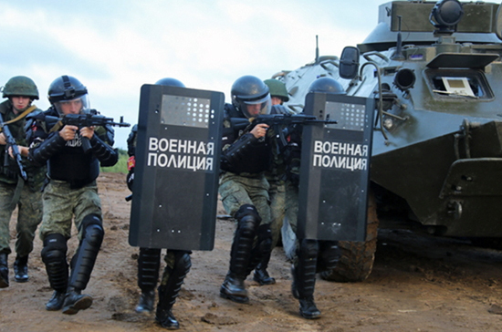 В Приморье прошли совместные учения военной автоинспекции и полиции