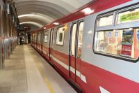 В петербургском метро появились новые системы оплаты проезда