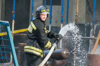 В Севастополе из-за пожара в жилом доме погиб человек