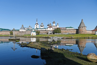Патриарх Кирилл призвал ограничить поток туристов на Соловки