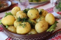 Диетолог предупредила об опасности злоупотребления картофелем