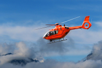 Два человека пострадали при аварийной посадке вертолёта в Сочи
