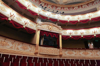 Театрам разрешат заполнять залы на 70% с середины сентября