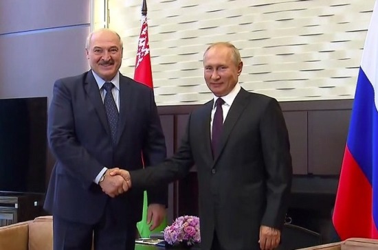 Путин и Лукашенко поручили организовать встречу глав регионов двух стран