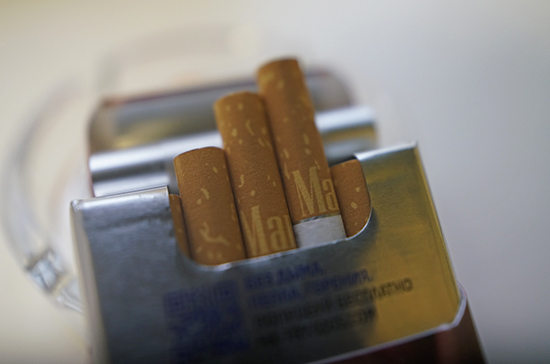 Депутат назвал риски повышения акцизов на сигареты