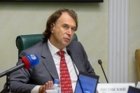 В «Единой России» сообщили об уходе Лисовского из Совета Федерации