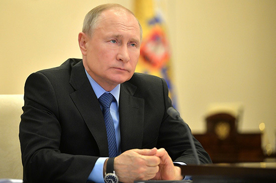 Путин распорядился организовать в Росгвардии военно-политическую работу