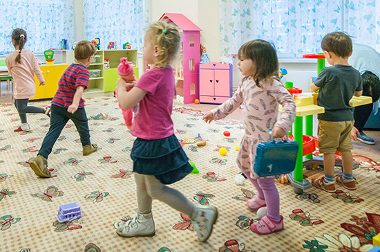 В Госдуме предложили компенсировать россиянам затраты на услуги частных детсадов