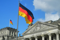 Германских депутатов обязали носить маски в здании Бундестага