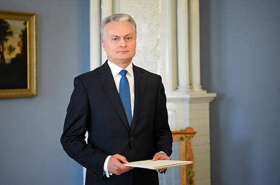 Президент Литвы призвал активно голосовать на парламентских выборах 