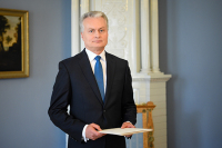 Президент Литвы: в сейме возможна и левая, и правая коалиция