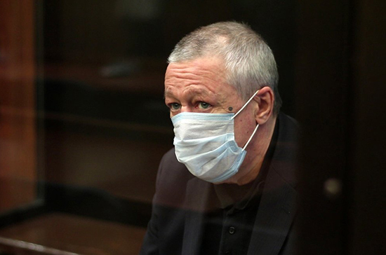 Ефремов выплатит компенсации потерпевшим по делу о ДТП до 22 октября