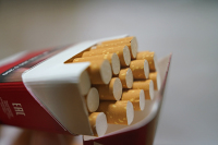 Госдума приняла в первом чтении законопроект о минимальной цене на табачные изделия