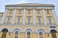 Какой театр называли вторым Московским университетом