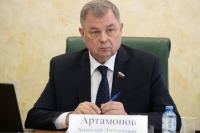 Артамонов сообщил о проработке мер по стимулированию переработки древесины