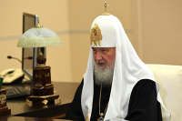 Патриарх Кирилл рассказал о допуске священников к заражённым коронавирусом