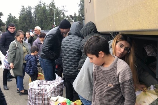 В Нагорный Карабах вернулись семь тысяч беженцев