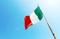 Парламент Италии проголосовал за увеличение госбюджета из-за связанных с пандемией затрат