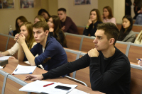 Минобрнауки планирует отслеживать число работающих иностранных студентов