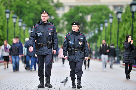 Госдума приняла в первом чтении проект о расширении полномочий полиции