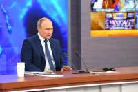 Владимир Путин: Россия начинает слезать с нефтегазовой иглы
