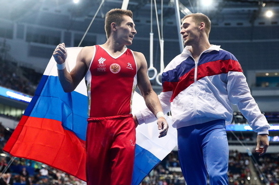 В Госдуме отреагировали на запрет российским спортсменам выступать под национальным флагом