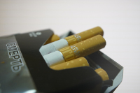 Государство установит единую минимальную цену за пачку сигарет 