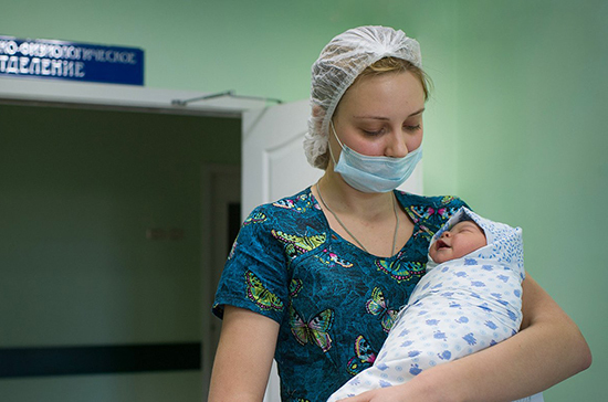 Размер материнского капитала в России увеличился