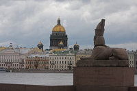 Власти Санкт-Петербурга оценили эффективность мер против COVID-19 в праздники