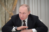 Путин призвал перейти к массовой вакцинации от COVID-19 со следующей недели