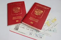 Госслужащих с двойным гражданством предлагают увольнять