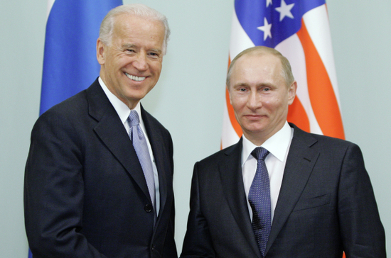Россия и США договорились продлить СНВ-3