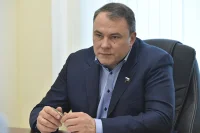 Толстой: ответом на попытки расшатать ситуацию в России должна быть национальная идеология