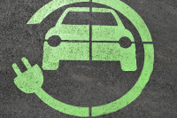 Власти разрешат устанавливать зарядки для электрокаров на подземных паркингах