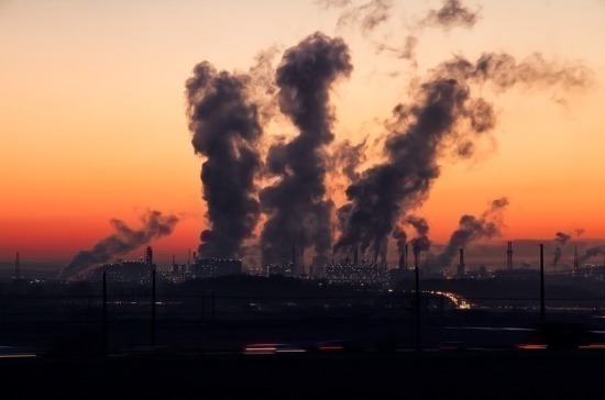 Кабмин хочет ограничить выбросы парниковых газов
