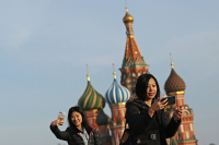 Иностранные туристы смогут получать визы в Россию на полгода