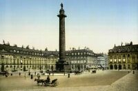 Чем славится Вандомская колонна в Париже