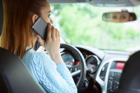 Новоиспечённых водителей отучат от телефона за рулём прямо на экзамене