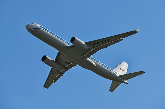 Самолет из Москвы со 149 пассажирами на борту экстренно сядет в Краснодаре