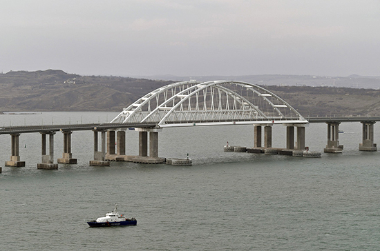 Австралия ввела санкции против участников строительства Крымского моста из России