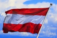 В парламенте Австрии разгорелся спор из-за масок