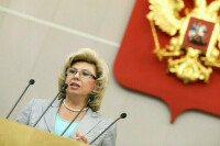 Жириновский предложил расширить функции уполномоченного по правам человека