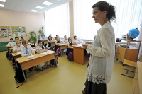 На доплаты за классное руководство учителям ведомственных школ выделено 153 млн рублей
