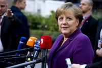 Меркель сделала прививку от коронавируса