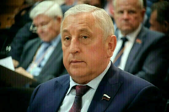 Харитонов: надо проверить условия, на которых регионы брали кредиты