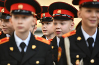 Суворовцам и кадетам предлагают  установить стипендии